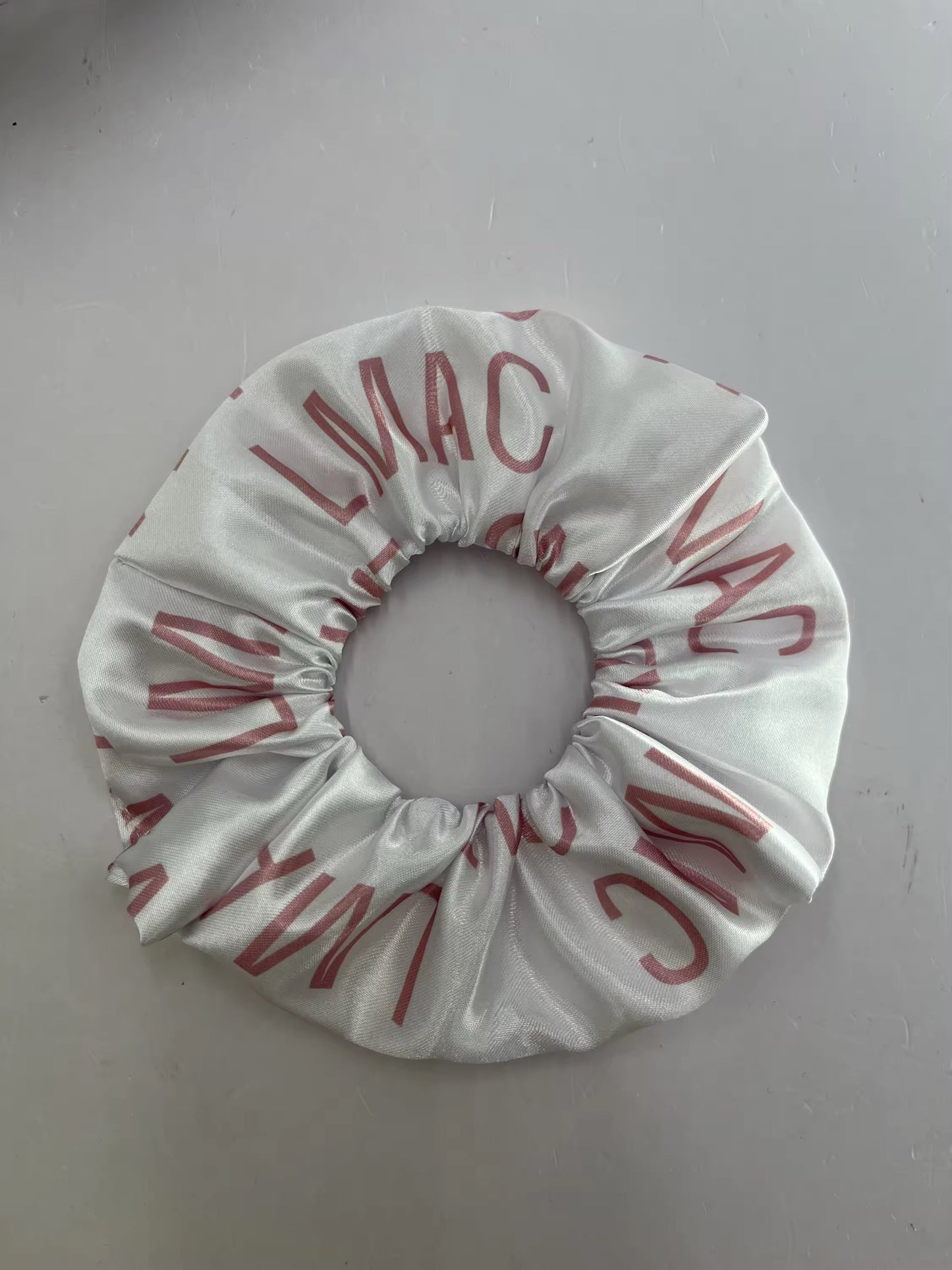 Scrunchie - PINK LMAC