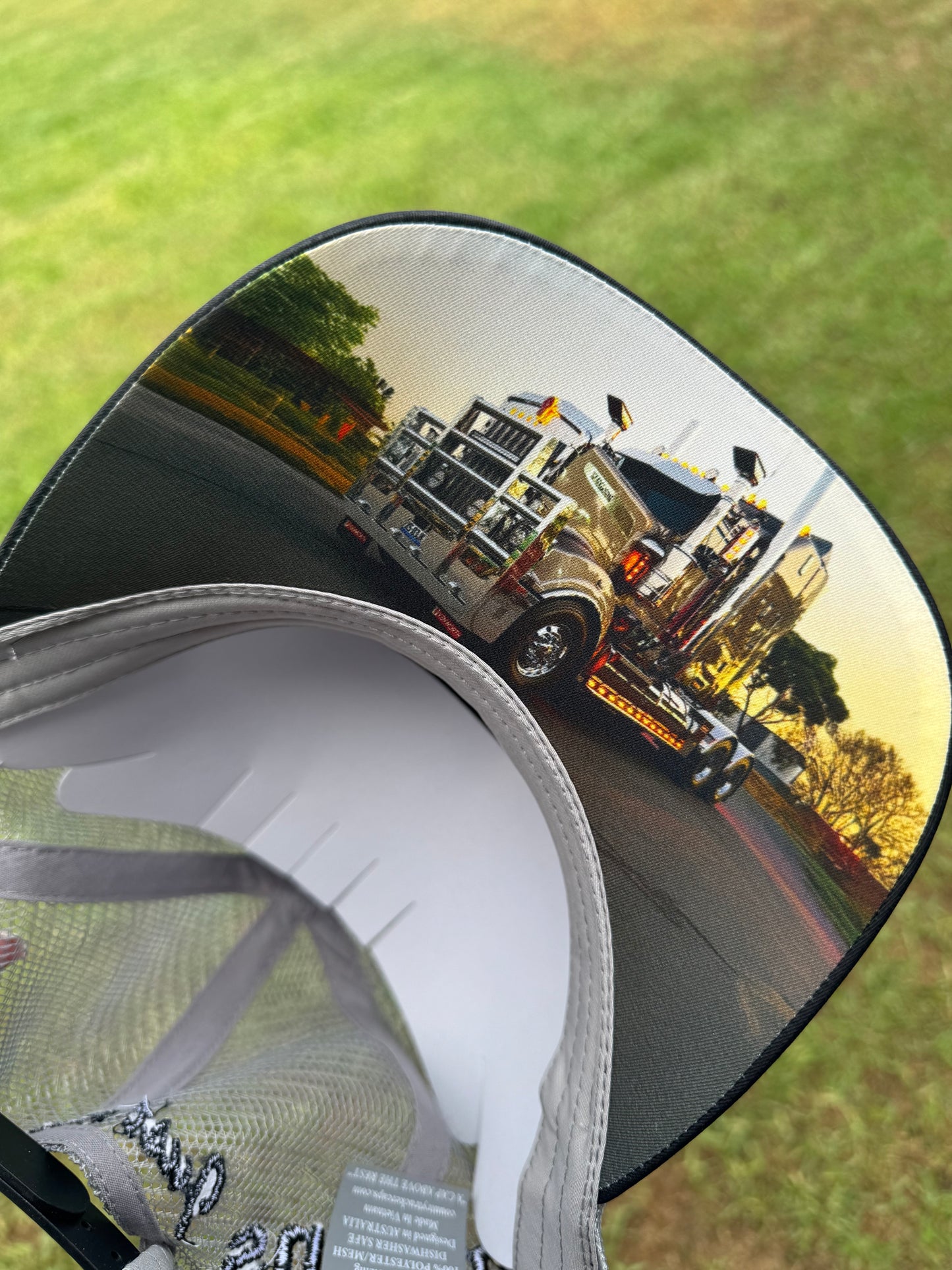 TRUCKER CAP